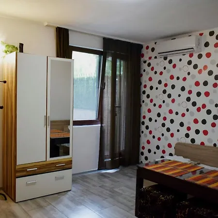 Daire Flora Beach 6